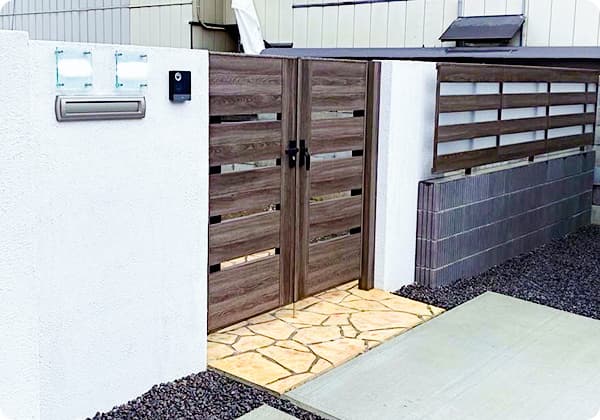 門まわり（門扉・門柱など）